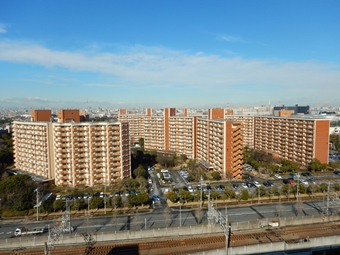 給水管改修工事〈ＭＨ団地〉